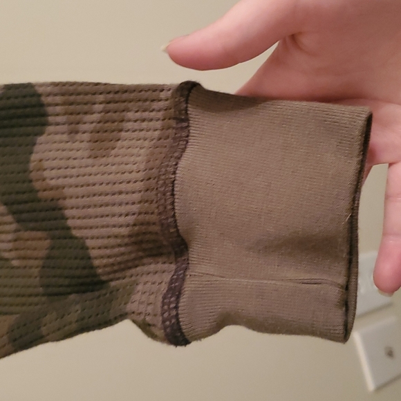 George camo cropped long sleeve waffle knit shirt - Picture 4 of 5